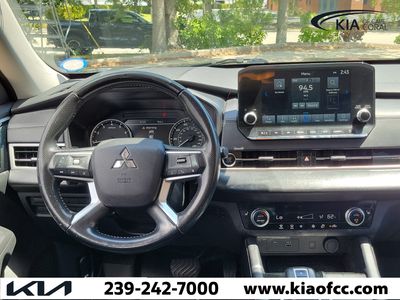 2024 Mitsubishi Outlander - Photo 19