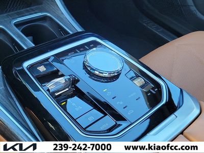 2025 BMW 7 Series - Photo 25