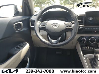 2023 Hyundai Venue - Photo 14