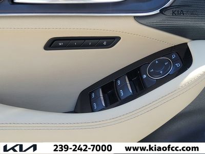 2025 Cadillac CT5 - Photo 25