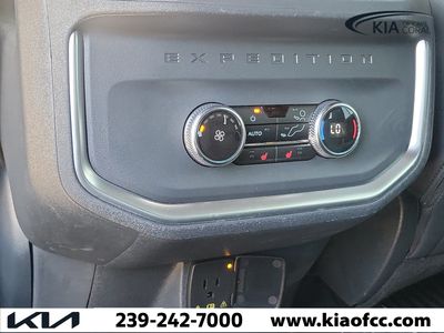 2025 Ford Expedition - Photo 23