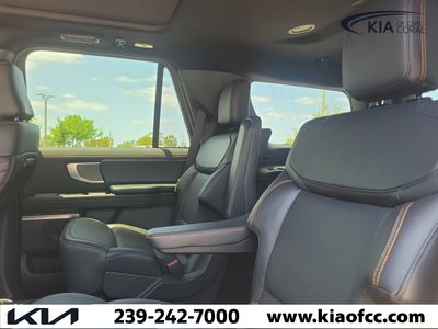 2025 Ford Expedition - Photo 19