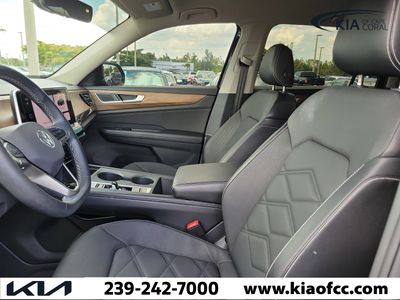 2024 Volkswagen Atlas - Photo 24