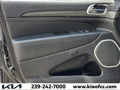 2020 Jeep Grand Cherokee - Photo 23