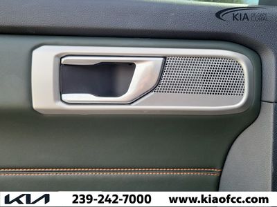 2022 Ford Explorer - Photo 15
