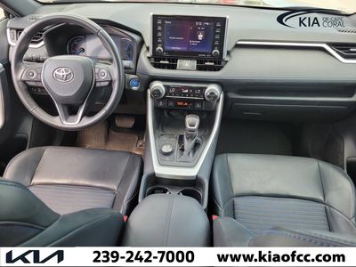 2020 Toyota RAV4 - Photo 15