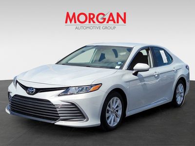 2022 Toyota Camry - Photo 3
