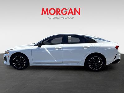 2023 Kia K5 - Photo 2