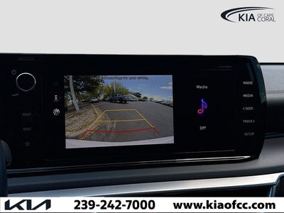 2023 Kia K5 - Photo 30