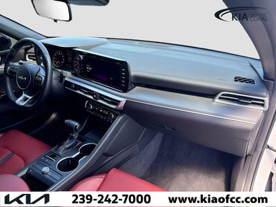 2023 Kia K5 - Photo 12