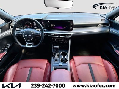 2023 Kia K5 - Photo 14