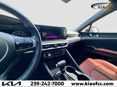 2023 Kia K5 - Photo 24