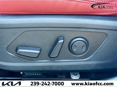 2023 Kia K5 - Photo 22