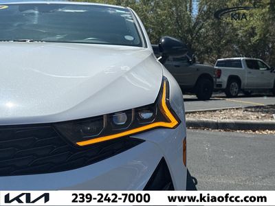 2023 Kia K5 - Photo 8