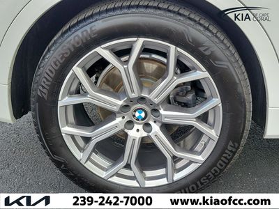 2020 BMW X7 - Photo 11