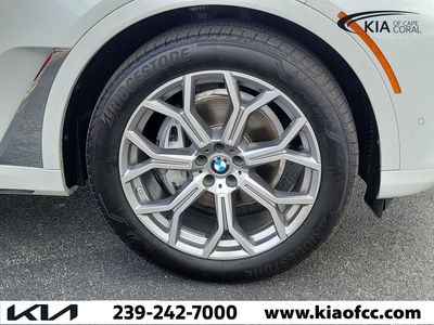 2020 BMW X7 - Photo 8