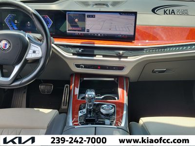 2024 BMW X7 - Photo 21