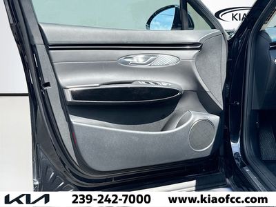 2025 Genesis GV70 - Photo 21