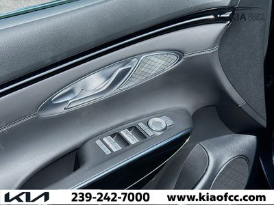 2025 Genesis GV70 - Photo 22