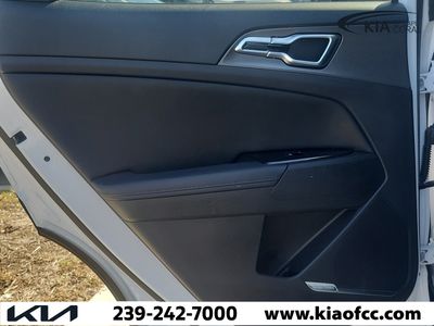 2023 Kia Sportage - Photo 11