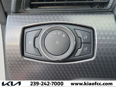 2019 Ford Mustang - Photo 19