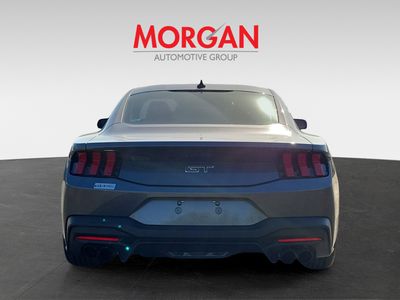 2025 Ford Mustang - Photo 5