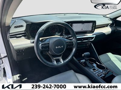 2023 Kia K5 - Photo 24