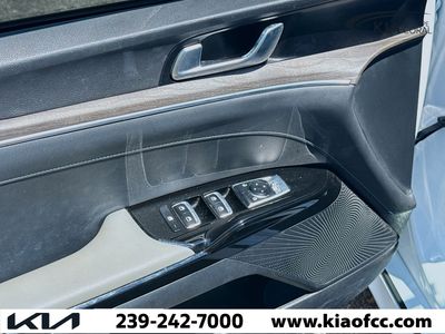 2023 Kia K5 - Photo 21