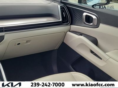 2025 Kia Sorento - Photo 18