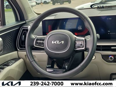 2025 Kia Sorento - Photo 17