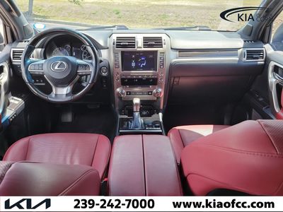 2021 Lexus GX - Photo 16