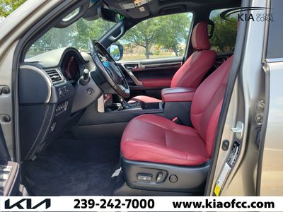2021 Lexus GX - Photo 21