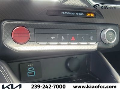 2024 Ford Mustang - Photo 27