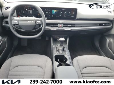 2025 Kia K4 - Photo 12