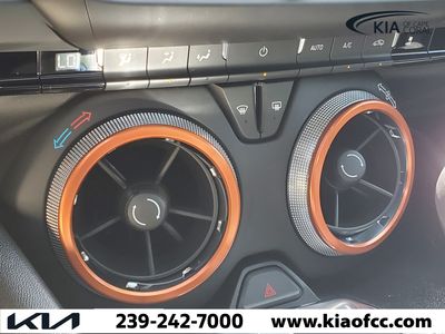 2023 Chevrolet Camaro - Photo 24