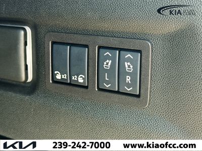 2025 Chevrolet Suburban - Photo 11