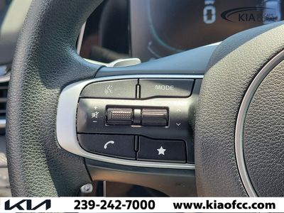 2025 Kia Sportage Hybrid - Photo 23