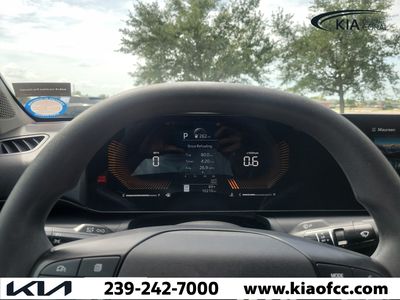 2025 Kia K4 - Photo 27