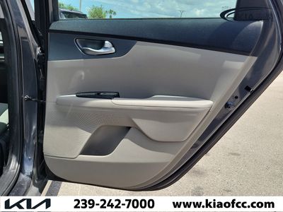 2020 Kia Forte - Photo 27