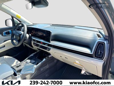2026 Kia Sorento Hybrid - Photo 12