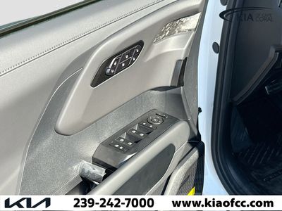 2027 Kia Telluride - Photo 24