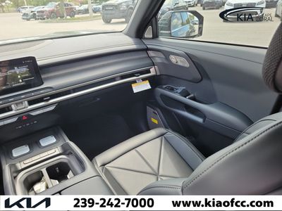 2027 Kia Telluride Hybrid - Photo 19