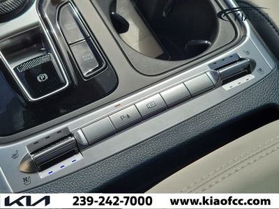 2026 Kia Carnival Hybrid - Photo 30