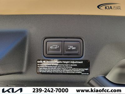 2027 Kia Telluride Hybrid - Photo 12