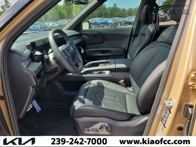 2027 Kia Telluride Hybrid - Photo 22
