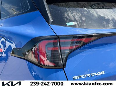 2026 Kia Sportage — photo 9 view