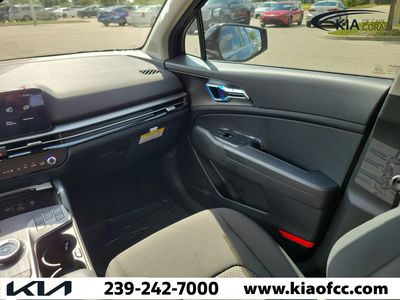 2026 Kia Sportage Hybrid - Photo 17