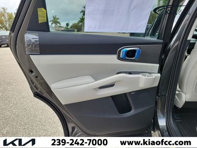 2026 Kia Sorento Hybrid — photo 15 view