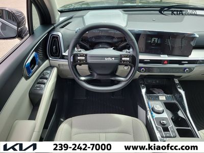 2026 Kia Sorento Hybrid — photo 17 view