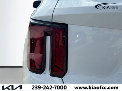 2026 Kia Sorento — photo 9 view